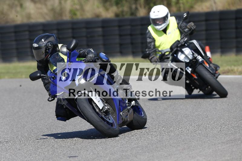 /Archiv-2025/49 26.08.2025 Cornu Master School ADR/gruen-vert/15